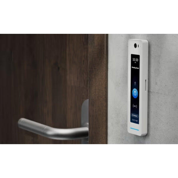 Acceso-a-Puertas-Ubiquiti-G-3-Reader-Pro