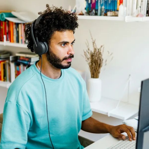 Audifono-Logitech-Zone-2-Wired-USB-Type-C-Headset-981-001612_5