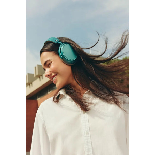 Audífonos-Sennheiser-MOMENTUM-4-Wireless-Bluetooth-Adaptive-Noise-Canceling-Over-The-Ear-Headphones-Teal