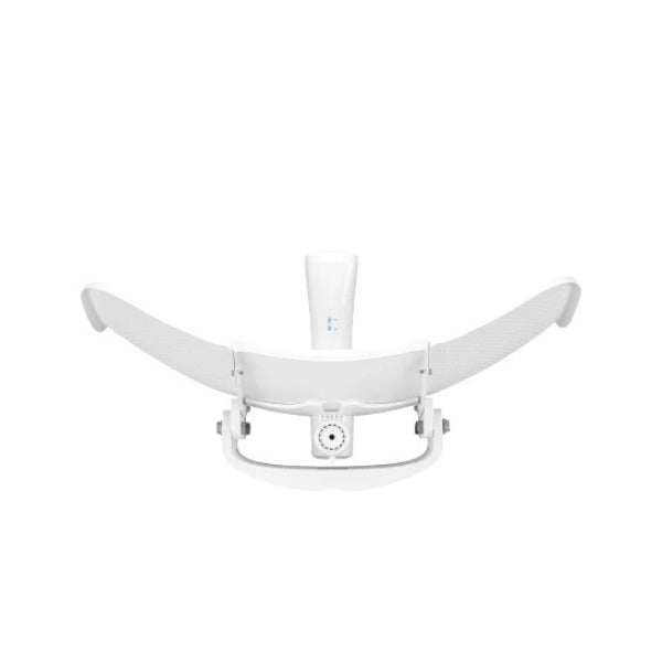 Conexión-de-Red-Ubiquiti-5GHz-PtMP-LTU-Long-Range-Client,-26dBi-30km,-24V-PoE-Gigabit