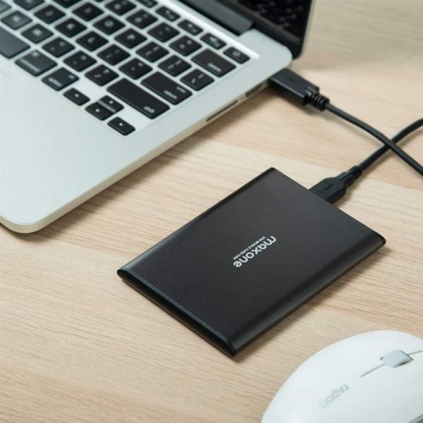 Disco-Duro-Externo-Maxone-320GB-HDD-USB-3.0-for-PC-Mac-Laptop-PS4-Xbox-one-Charcoal-Grey-ejemplo2