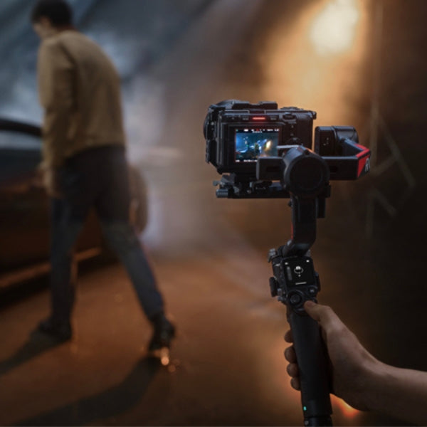 Gimbal-DJI-RS-4-Pro-Combo-Gimbal-Estabilizador-de-3-Ejes-para-Cámaras-DSLR-y-Cine