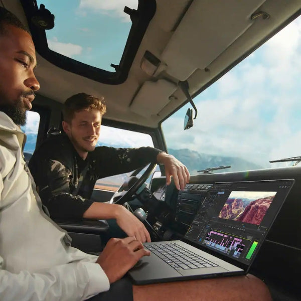 Laptop-ASUS-ProArt-P16-16-3K-120Hz-OLED-Touchscreen-Copilot+-PC-AMD-Ryzen-AI-9-HX-370-32GB-RAM-2TB-SSD-RTX-5070-Win-11-Nano-Black