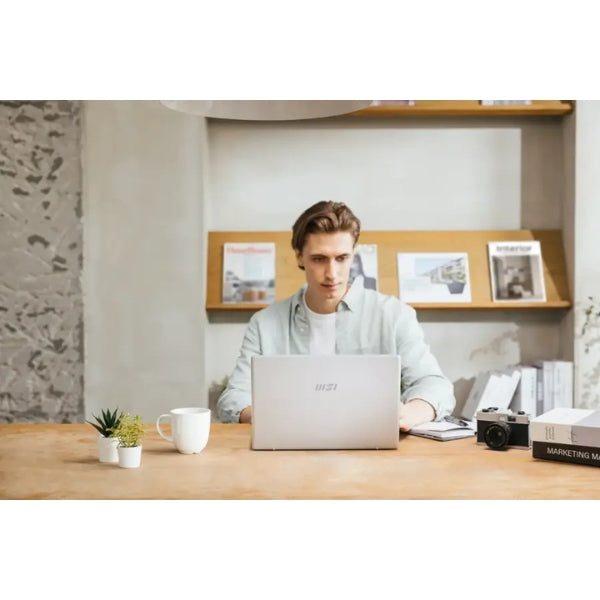 Laptop-MSI-Modern-14-Intel-Core-7-Series-1-16GB-RAM-1TB-SSD-14-Intel-Arc-Urban-Silver