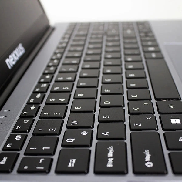 Laptop Nexxus Intel Celeron N5205U 1.90GHz - 8GB RAM - 256GB SSD M.2 - Plata