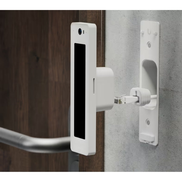 Lector-Ubiquiti-G3-Reader-Pro-NFC-Intercom-Cámara-PoE-Pantalla-Táctil-IP55