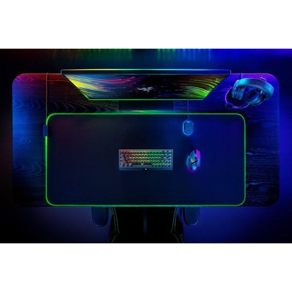MOUSE-PAD-RAZER-GOLIATHUS-CHROMA-ejemplo1