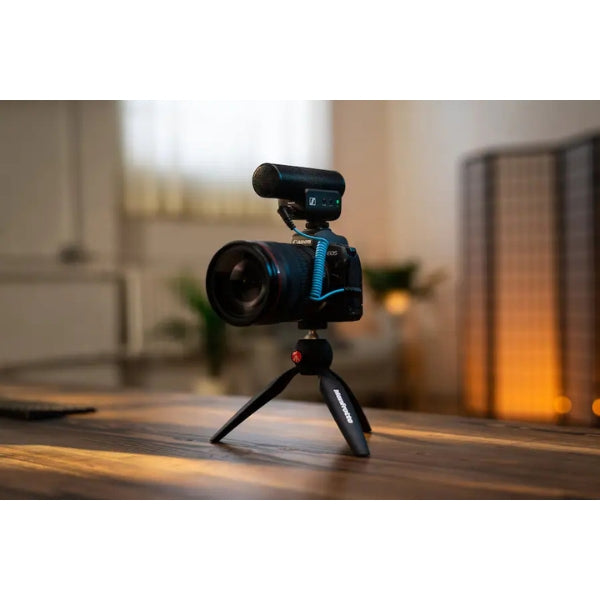 Micrófono-Sennheiser-MKE-400-Compact-Shotgun-Microphone-Black