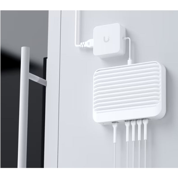 Switch-Ubiquiti-UniFi-Flex-XG-4-Puertos-10G-Managed-Compacto-PoE+USB-C