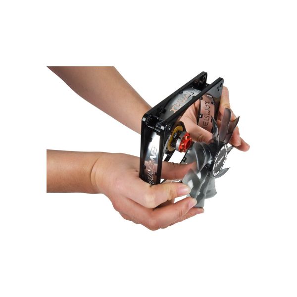 Ventilador-Enermax--UCMA12-B-example