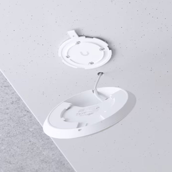 WiFi-Ubiquiti-UniFi-U6-WiFi-6-2x2-Compact-PoE-Access-Point