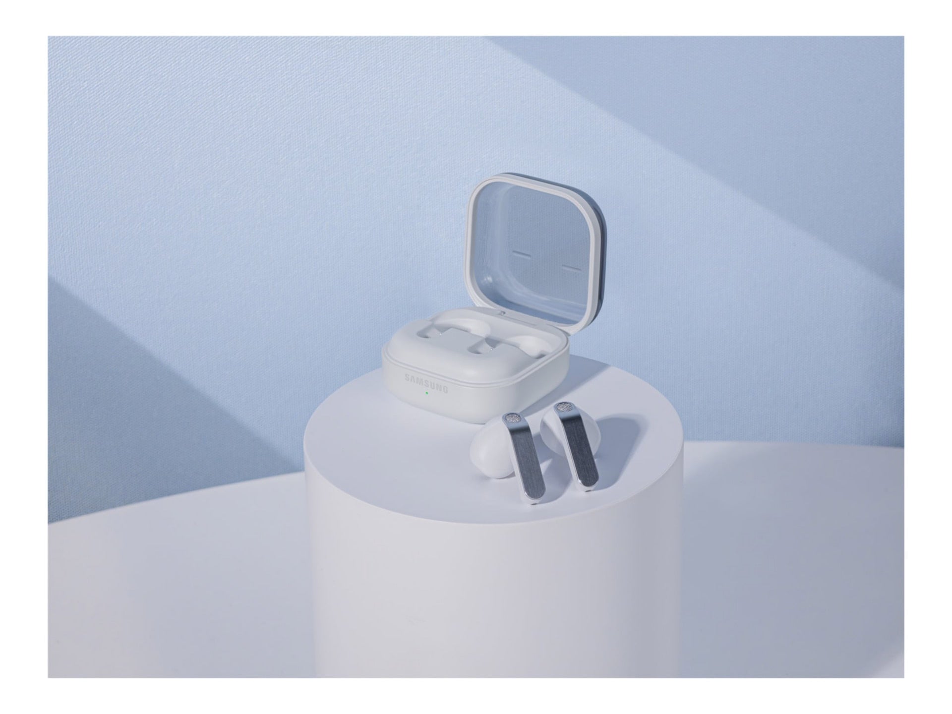 Audífonos True Wireless Samsung Galaxy Buds4 - vista 7