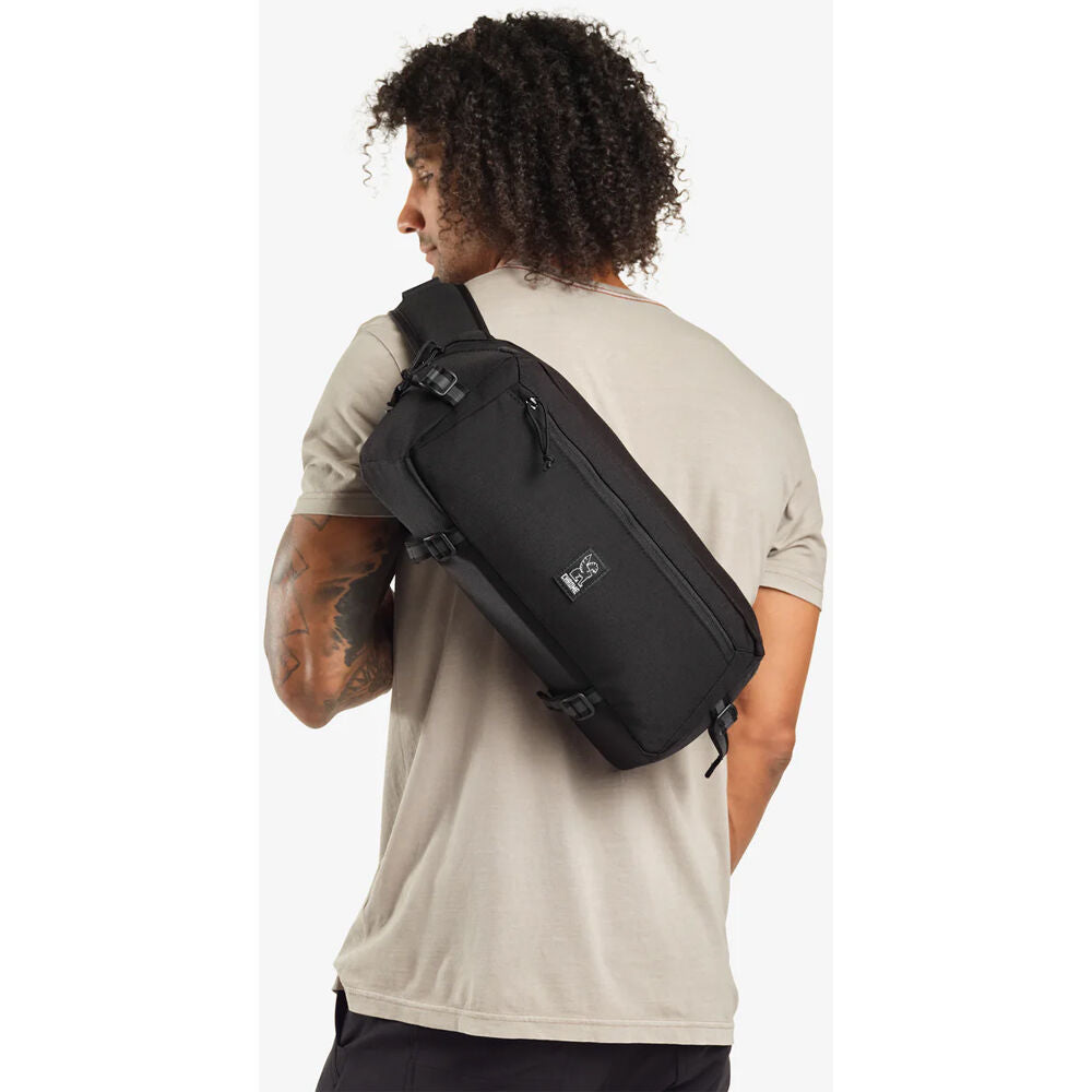 Bandolera Chrome Industries Kadet Sling (Negro XRF, 9L) - contenido de la caja