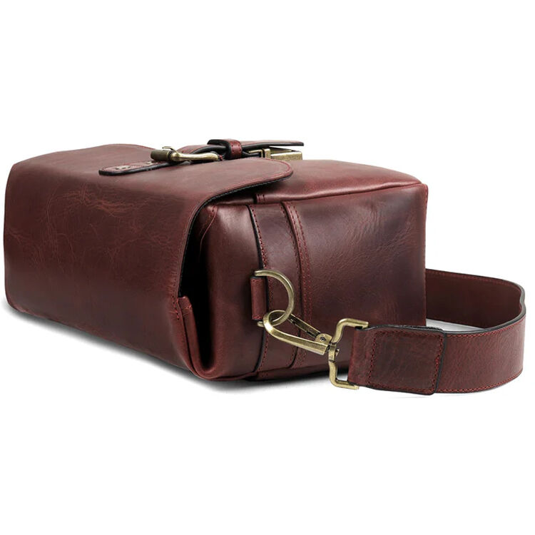 Bandolera MegaGear Leather Messenger (Brown) - vista lateral