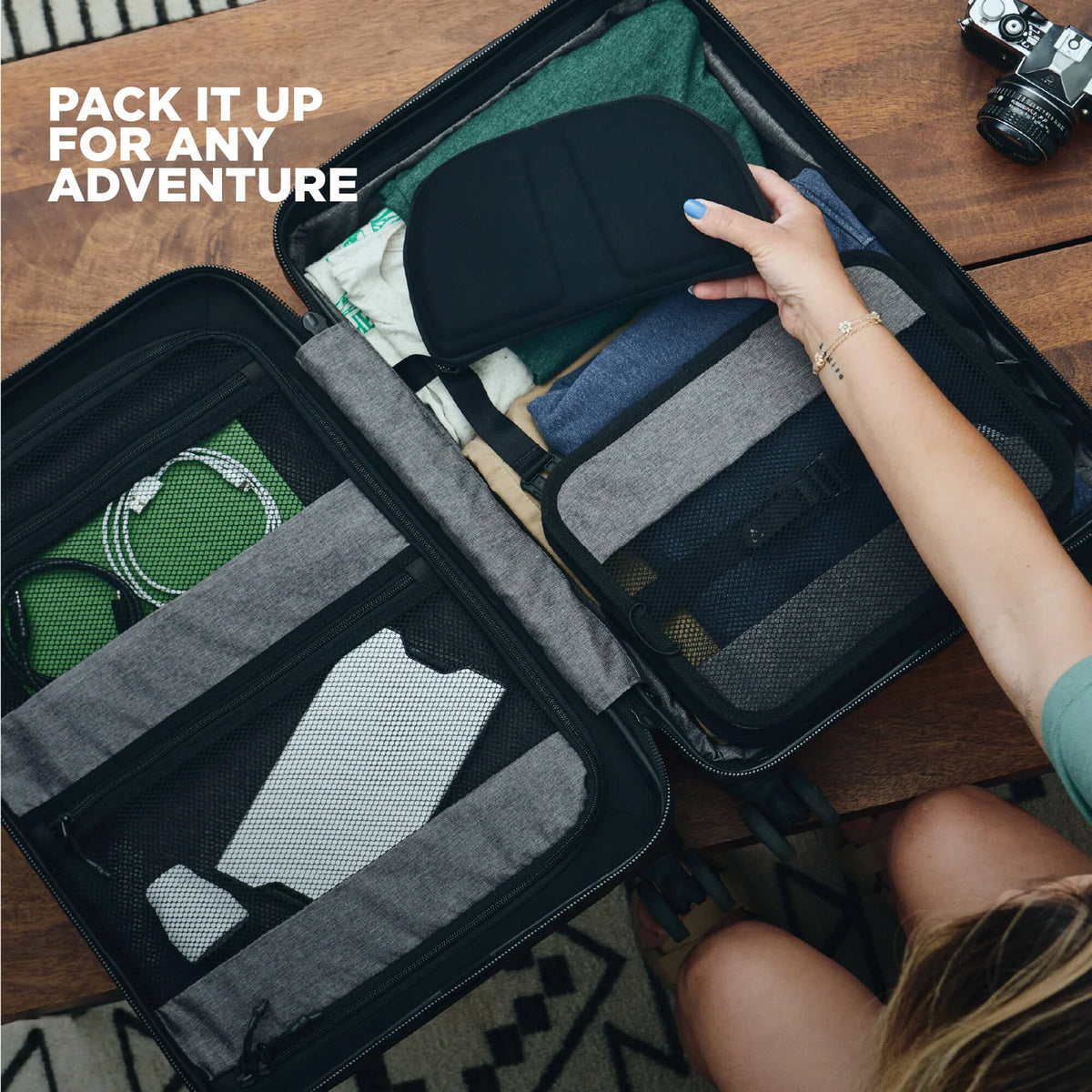 Bandolera Nomatic Navigator Collapsible Series Sling (6L) - contenido de la caja