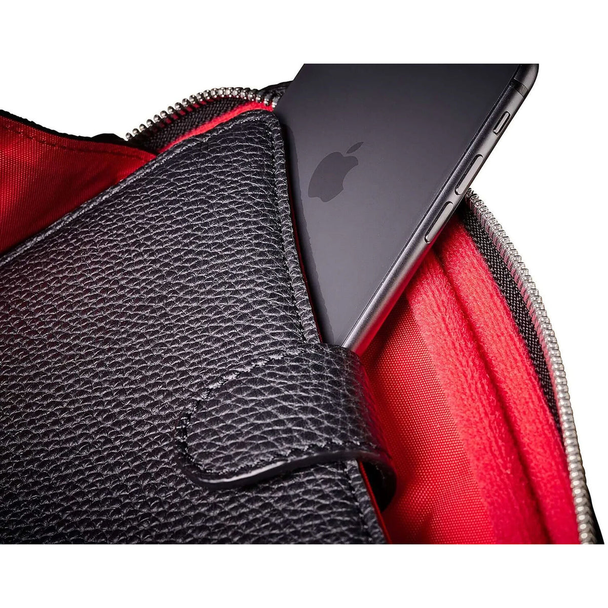 Bandolera Oberwerth LHSA Leo S-Correspondent (Negro con forro Rojo) - en uso