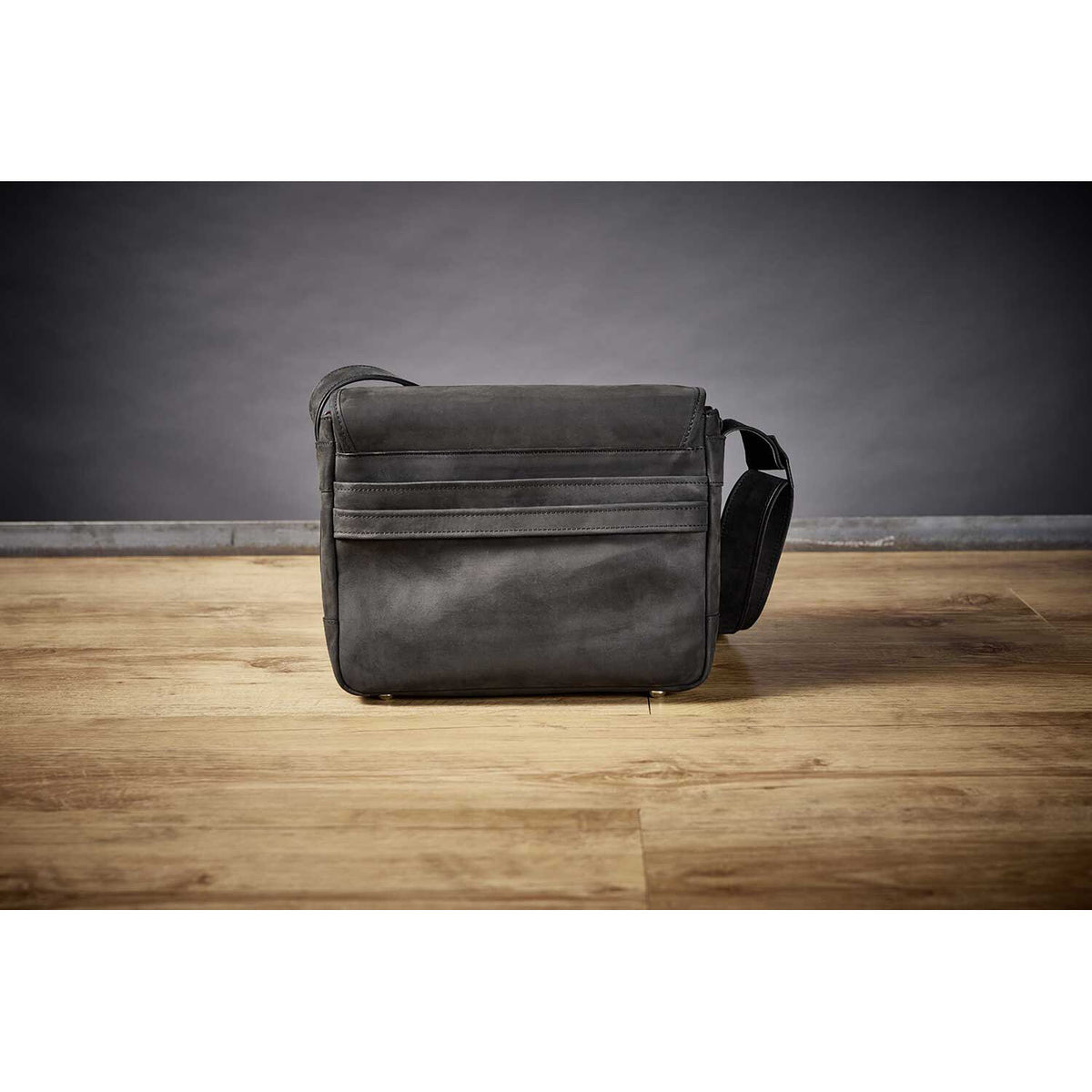 Bandolera Oberwerth The SL Mediano Leather Photo (Negro/Rojo) - contenido de la caja