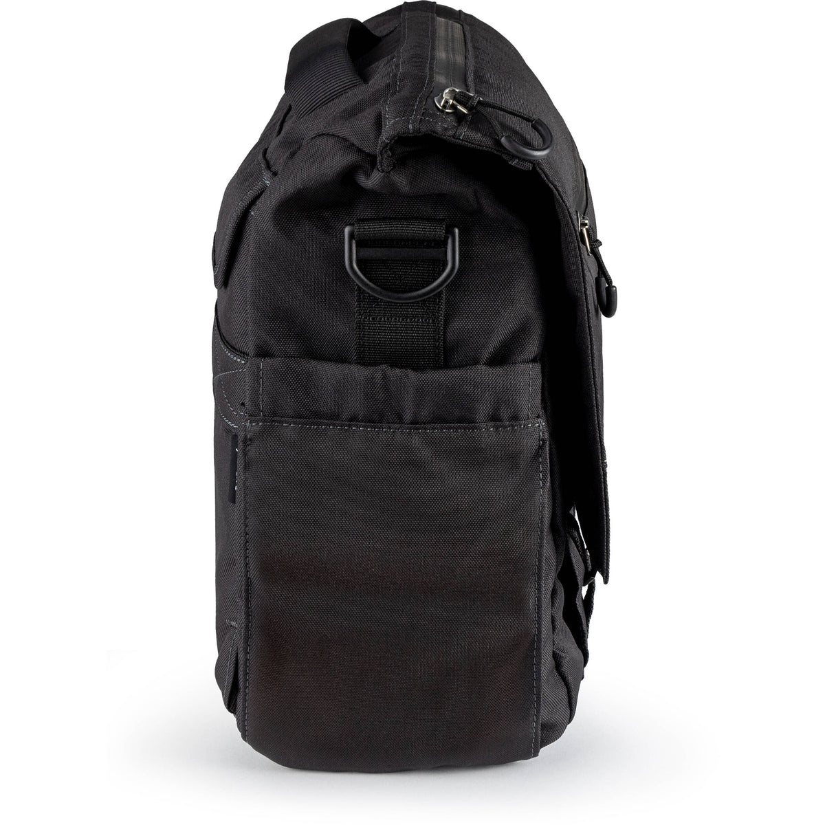 Bandolera ProMaster Jasper 2.0 Satchel (Negro, 10L) - en uso