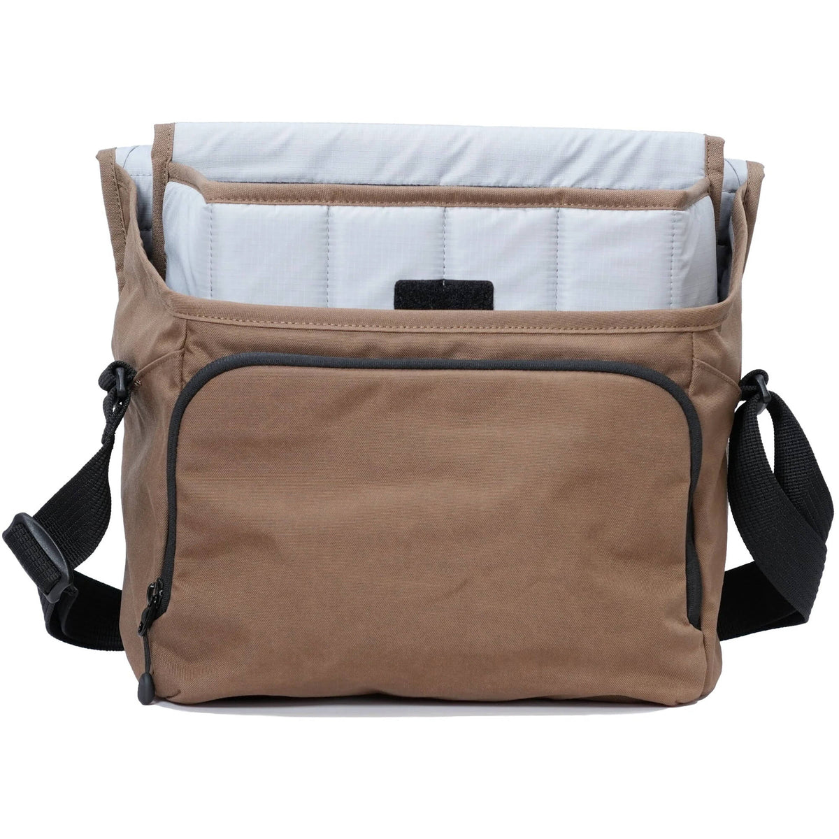 Bandolera Tamrac Frontier 14 Messenger (Brown) - puertos y conexiones