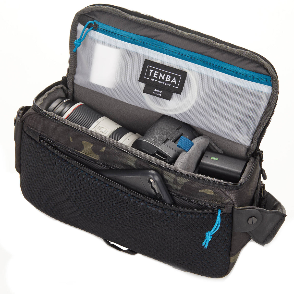 Bandolera Tenba AXIS V2 Sling (MultiCam Negro, 6L) - vista lateral