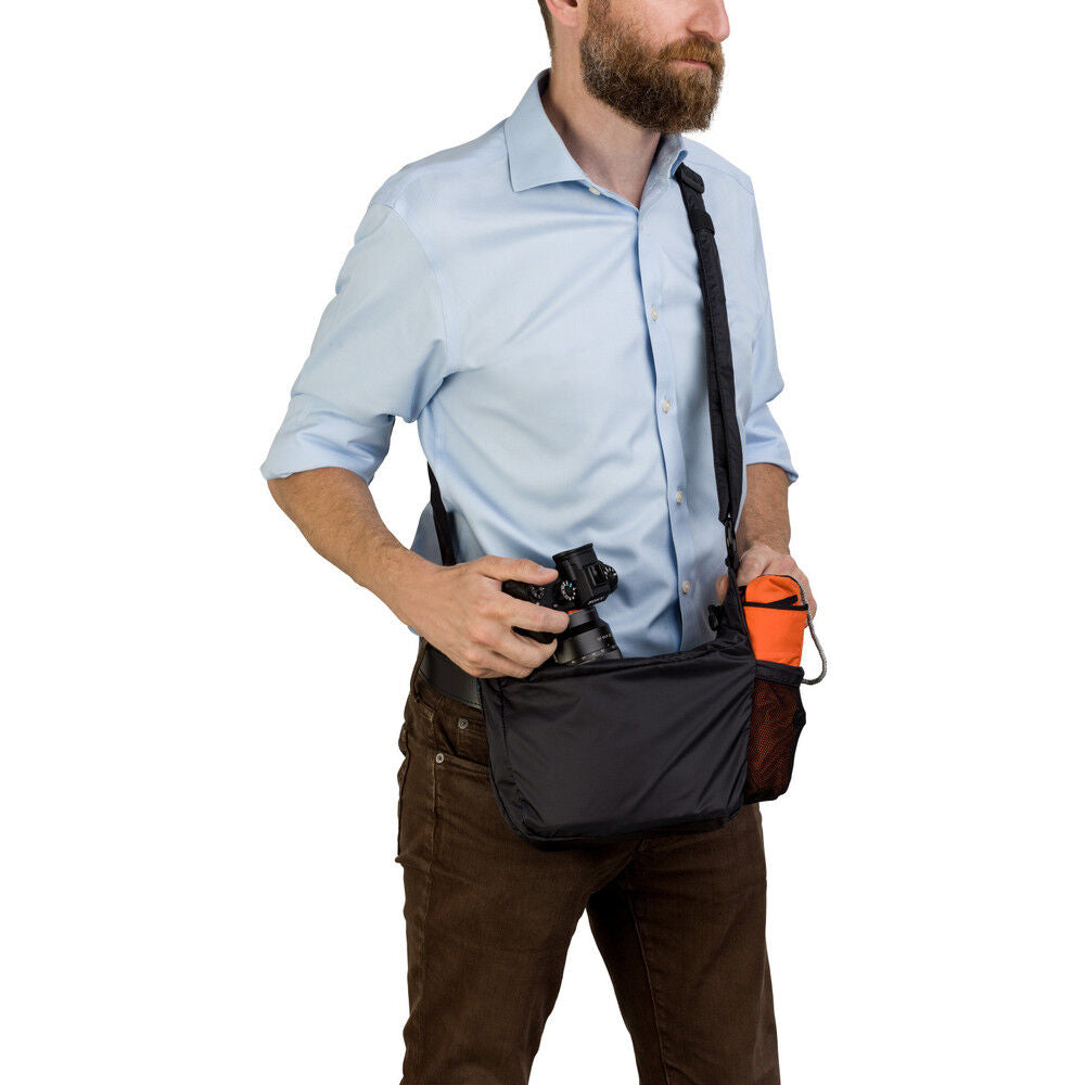 Bandolera Tenba Tools Packlite Travel para BYOB 7 (Negro) - puertos y conexiones