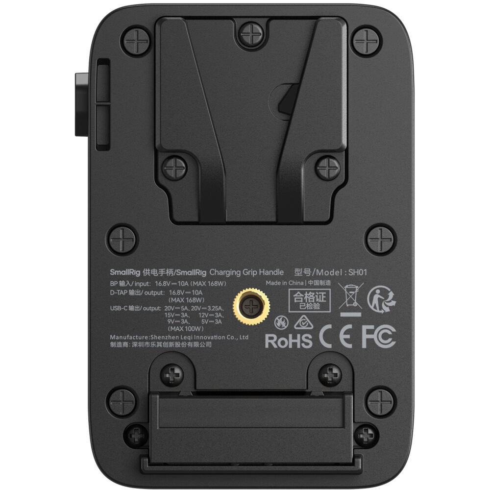 Batería SmallRig SH73 de empuñadura Handle Designed Powerbank con (73Wh) - en uso