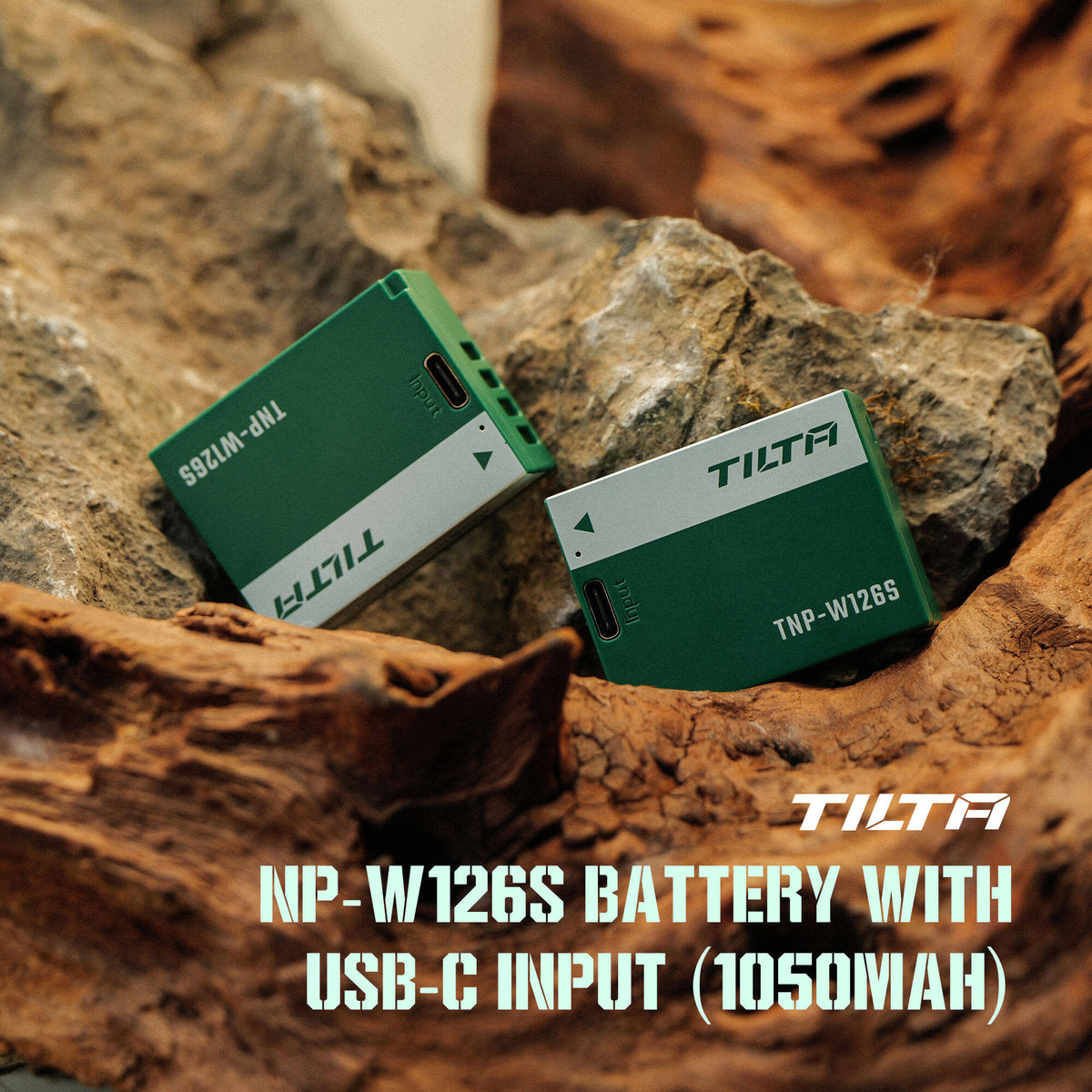 Batería Tilta NP-W126S con USB-C Input (1050mAh, Forest Verde) - detalle