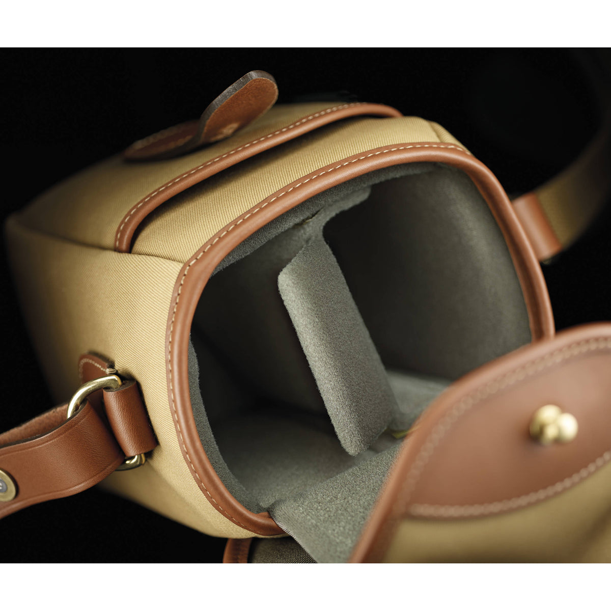 Bolso Bandolera Billingham 72 (Caqui lona/Arena cuero Trim, 1.4L) - vista trasera