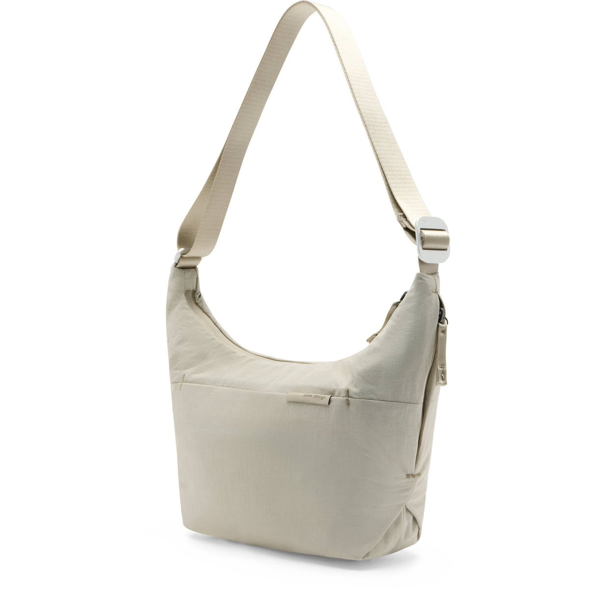 Bolso Peak Design City Crescent (Moon, 6L) - puertos y conexiones