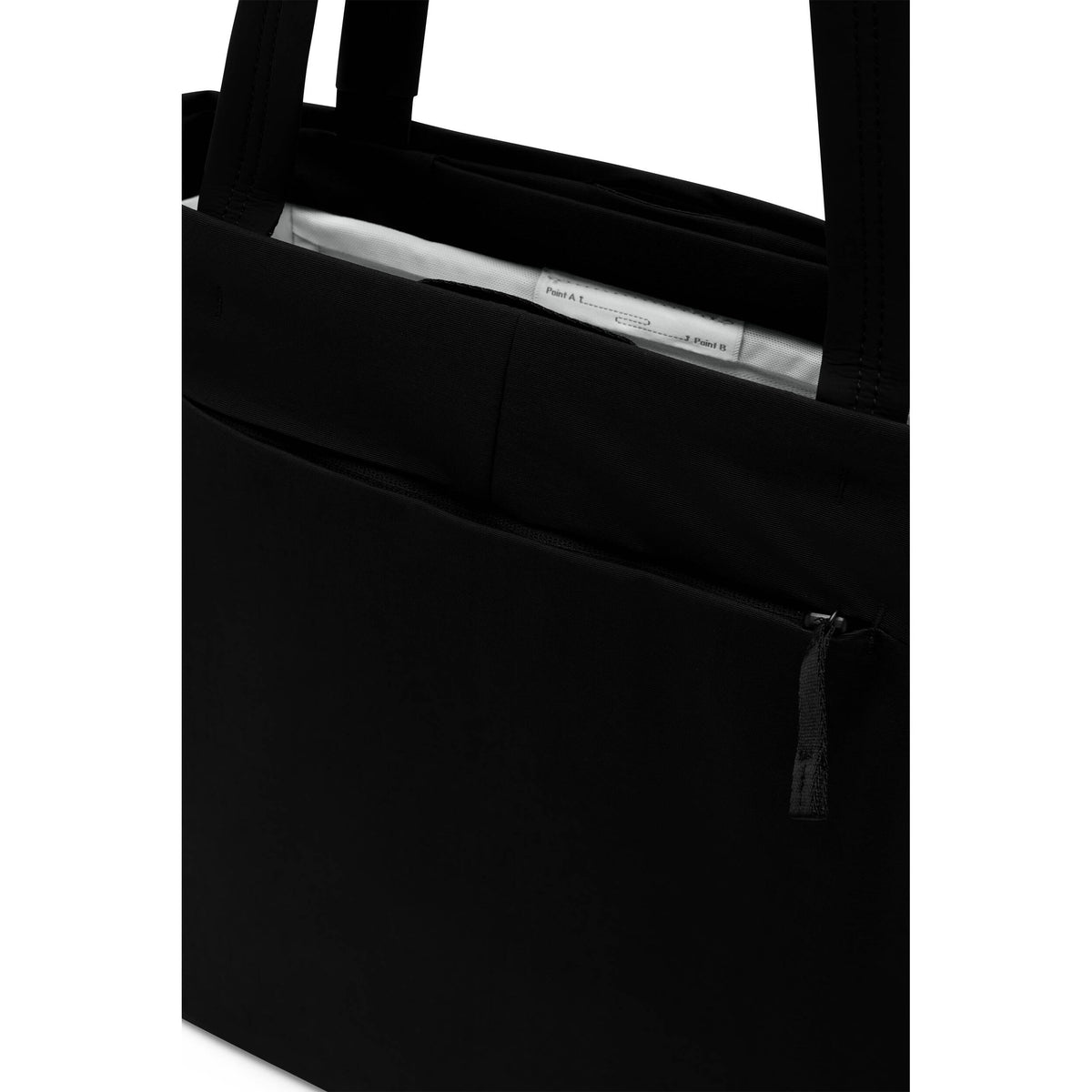 Bolso Peak Design City (Negro, 15L) - en uso