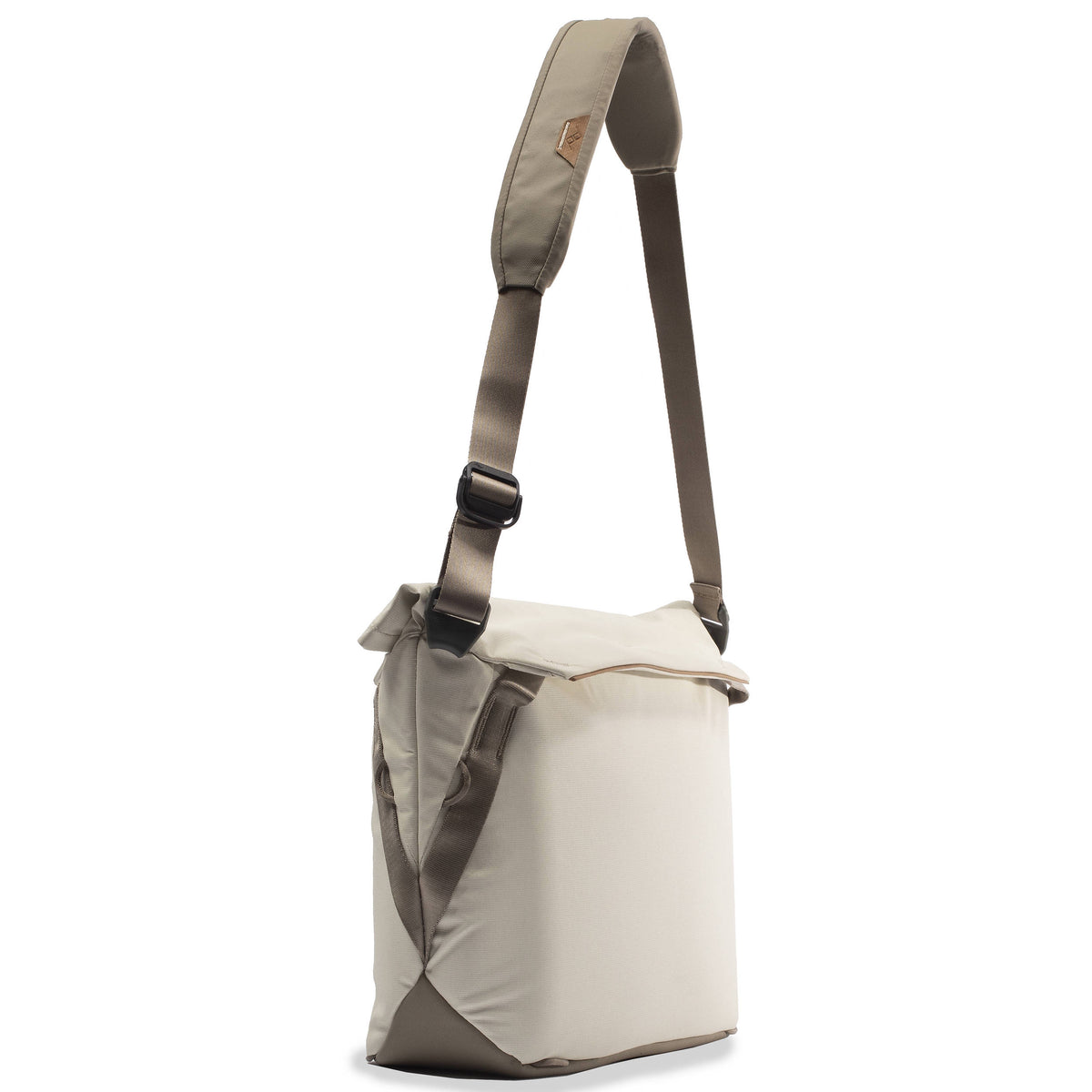 Bolso Peak Design Everyday (Bone Beige) - vista frontal