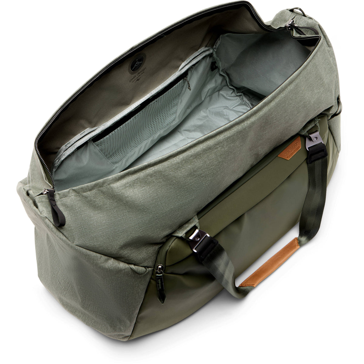 Bolso Peak Design Travel Duffel (Sage, 80L) - puertos y conexiones
