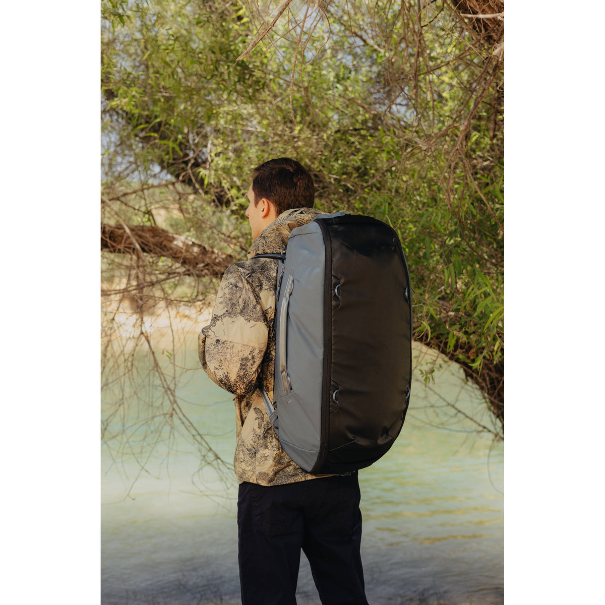 Bolso Peak Design Travel Duffelpack (Azul Océano, 65L) - contenido de la caja