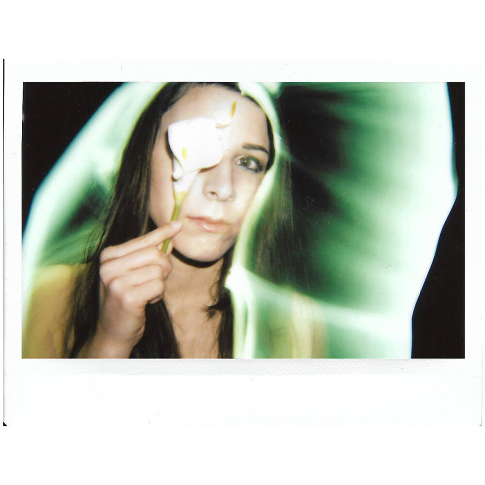 Cámara Analógica Lomography Lomo'Instant Wide Monte Carlo y Lentes - en uso
