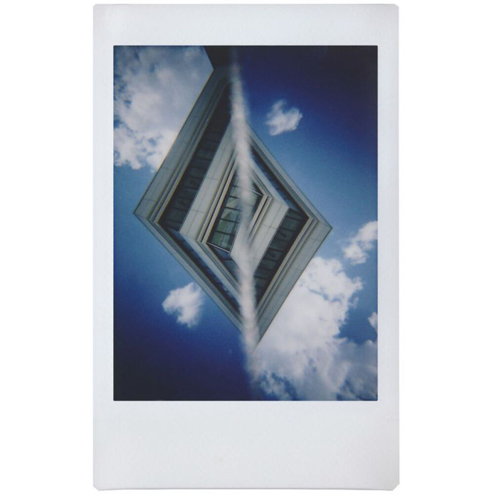 Cámara Analógica Lomography Lomo'Instant y 3 Lentes (Edición Sanremo) - contenido de la caja