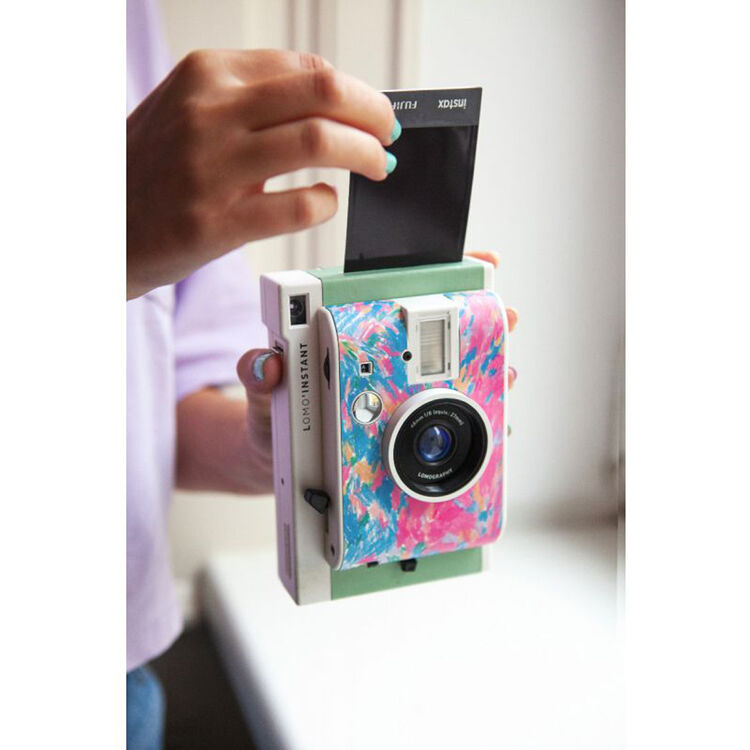 Cámara Analógica Lomography Lomo'Instant y 3 Lentes (Edición Song's Palette) - vista lateral