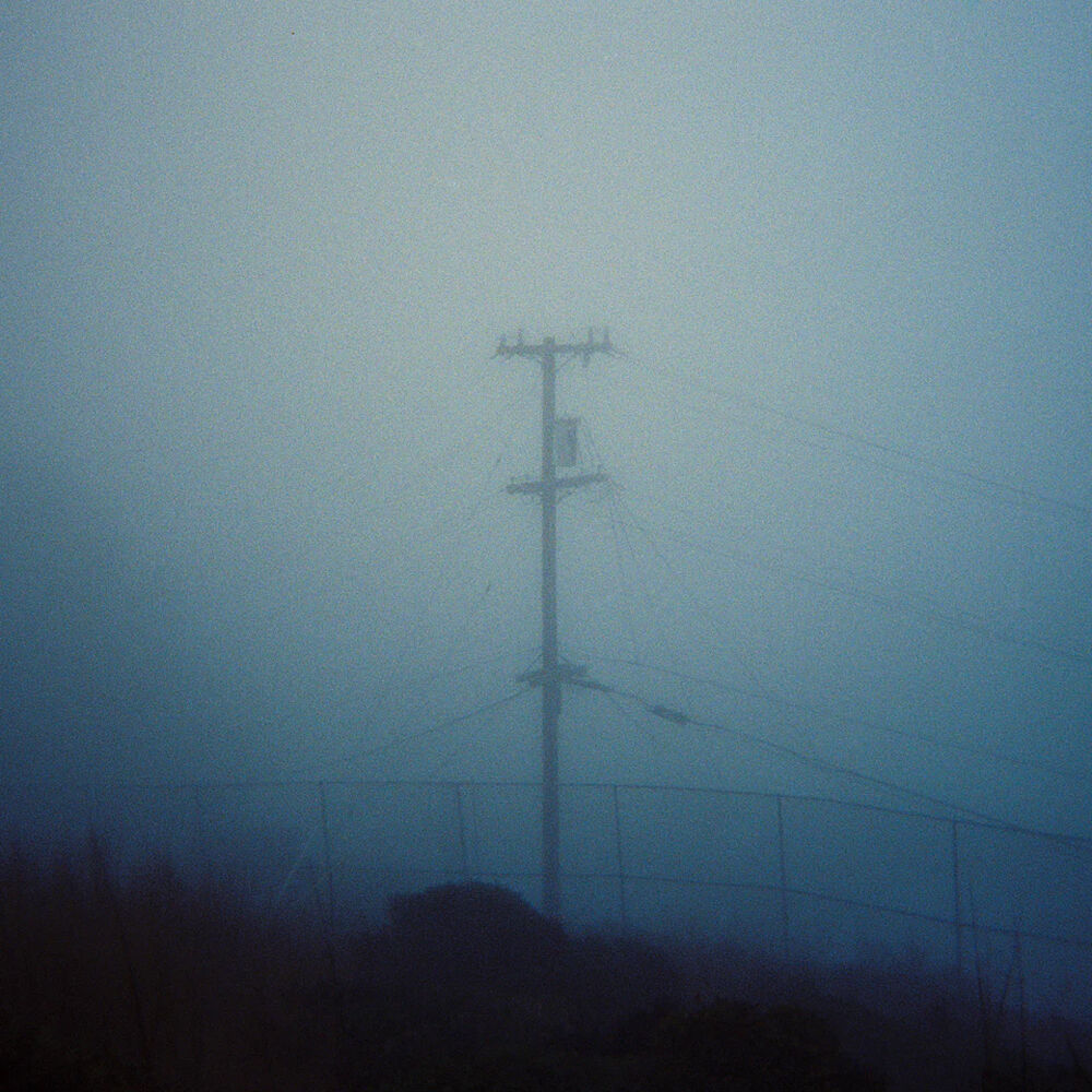 Cámara Analógica Long Weekend 35mm (Crema) - puertos y conexiones