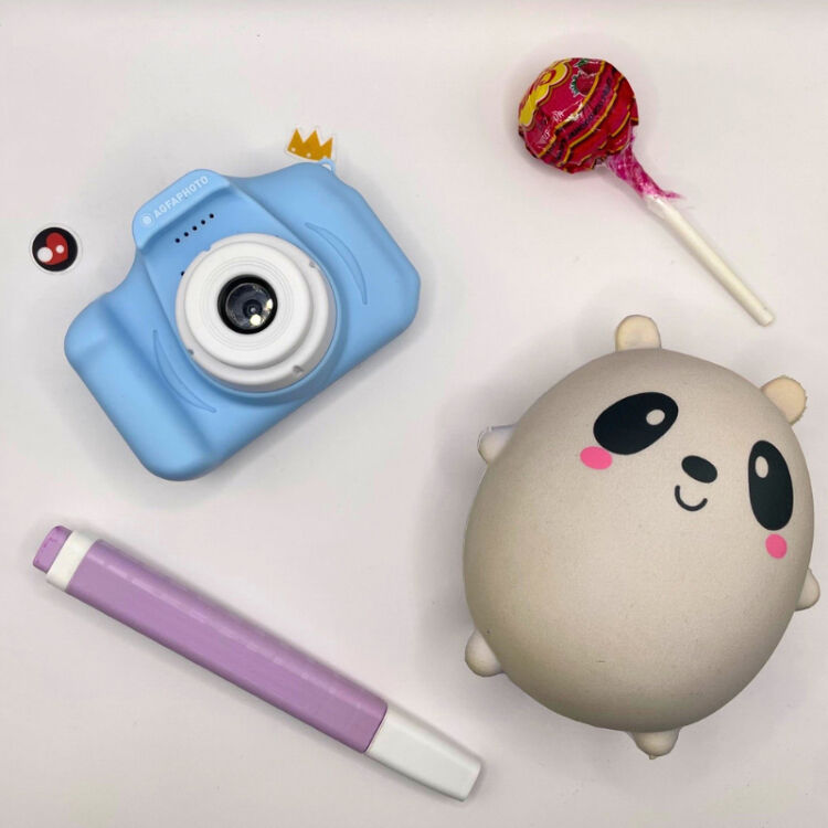Cámara Digital AgfaPhoto Realikids Cam Mini para Niños Azul - contenido de la caja