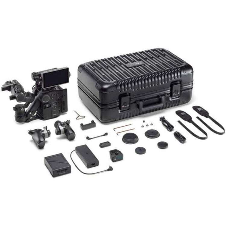 Cámara Digital DJI Ronin 4D 4-Axis 6K Combo Kit - en uso