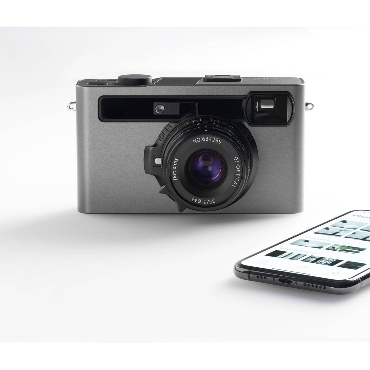 Cámara Digital Pixii Max Telémetro Full Frame 24.5MP 32GB Negro Mate - en uso