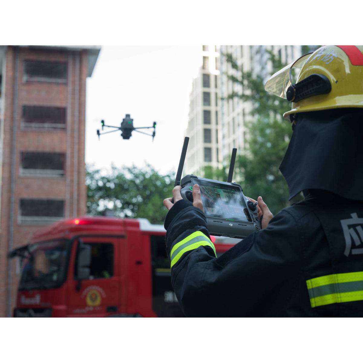 Dron DJI Matrice 4T Industrial con Cámara Térmica