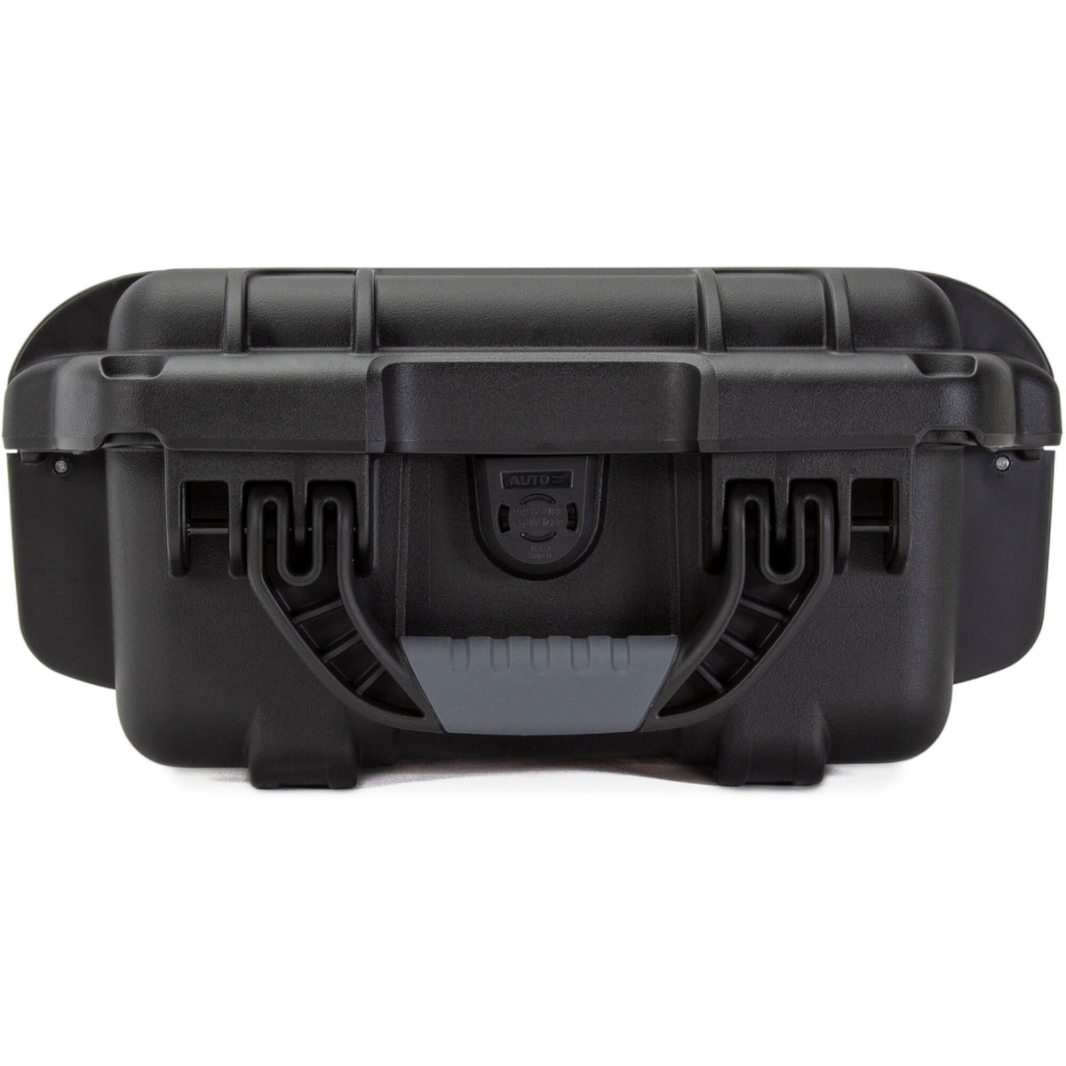 Estuche Rígido Nanuk 905 Pro Photo Kit (Negro, 6.3L) - en uso