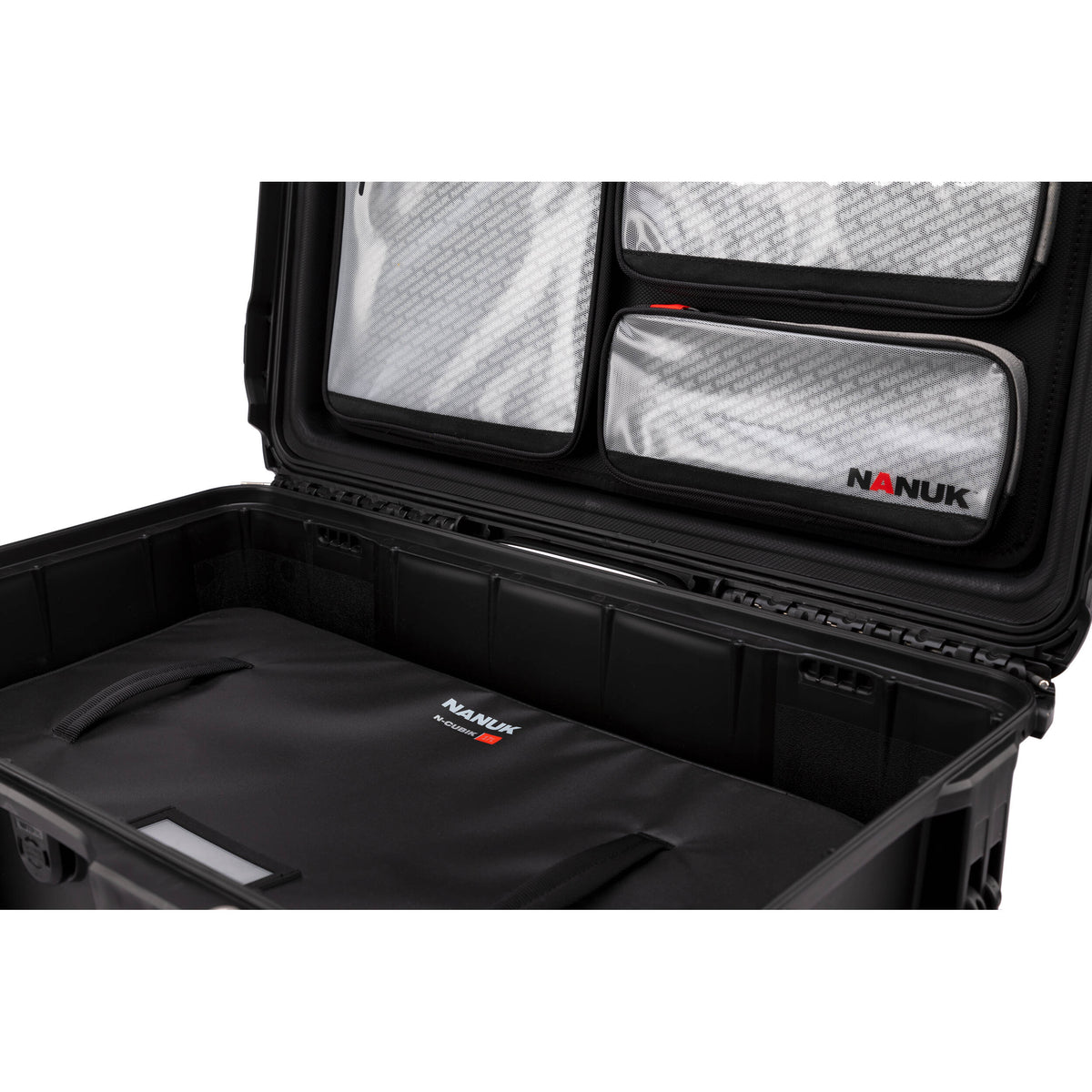 Estuche Rígido Nanuk 938 Pro Photo Kit con 25L N-Cubik inserto - en uso