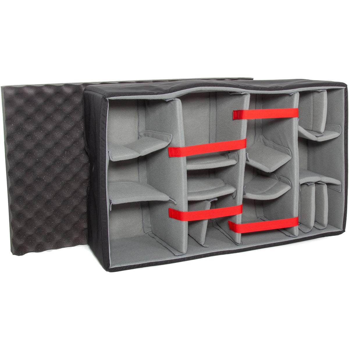 Estuche Rígido Nanuk 963 con ruedas con divisores acolchados (Negro, 90.6L) - puertos y conexiones