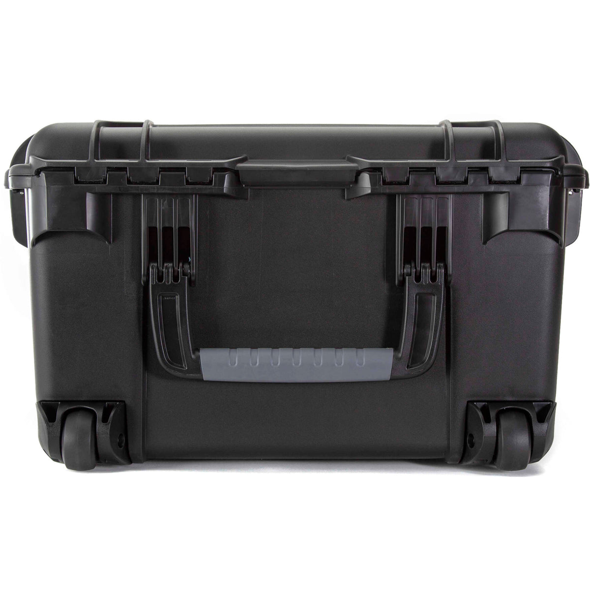 Estuche Rígido Nanuk 970 con ruedas (Negro, 134L) - en uso