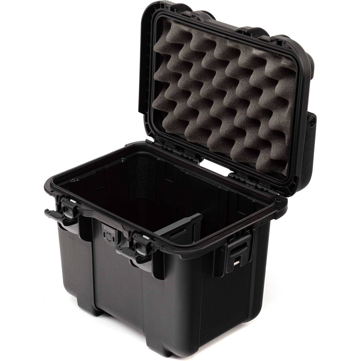 Estuche Rígido Nanuk T20 Top Loader (Negro, 11.2L) (T20S-170BK-0A0) - contenido de la caja