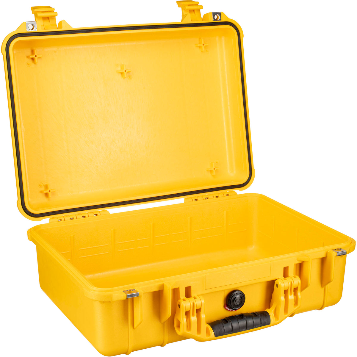 Estuche Rígido Pelican 1500NF sin espuma (Amarillo) - en uso