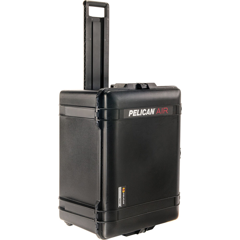 Estuche Rígido Pelican 1637AirNF con ruedas con Liner (Negro) - puertos y conexiones