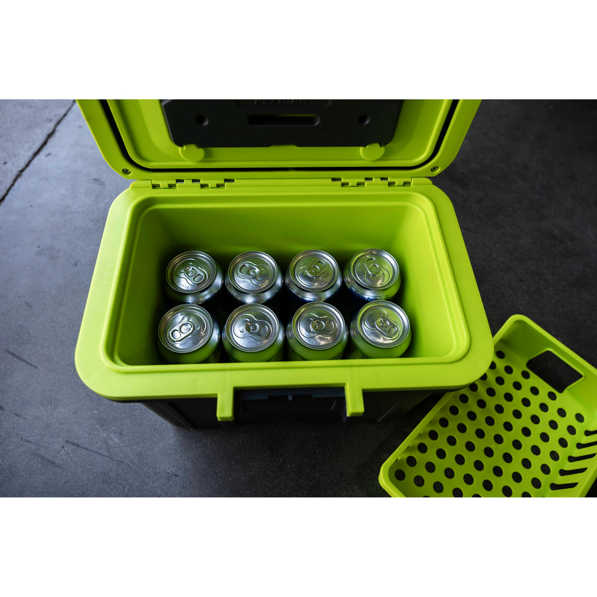 Estuche Rígido Pelican 8QT Personal Cooler (Midnight Azul / Blanco) - contenido de la caja