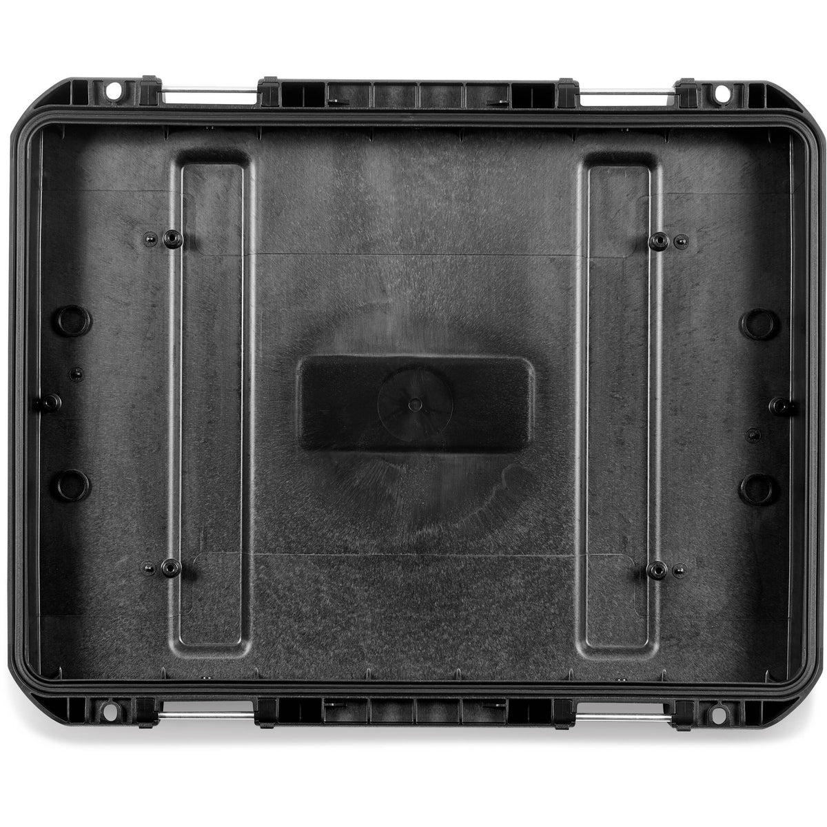 Estuche Rígido Pelican CR45 CRATE (Negro, 45L) - en uso